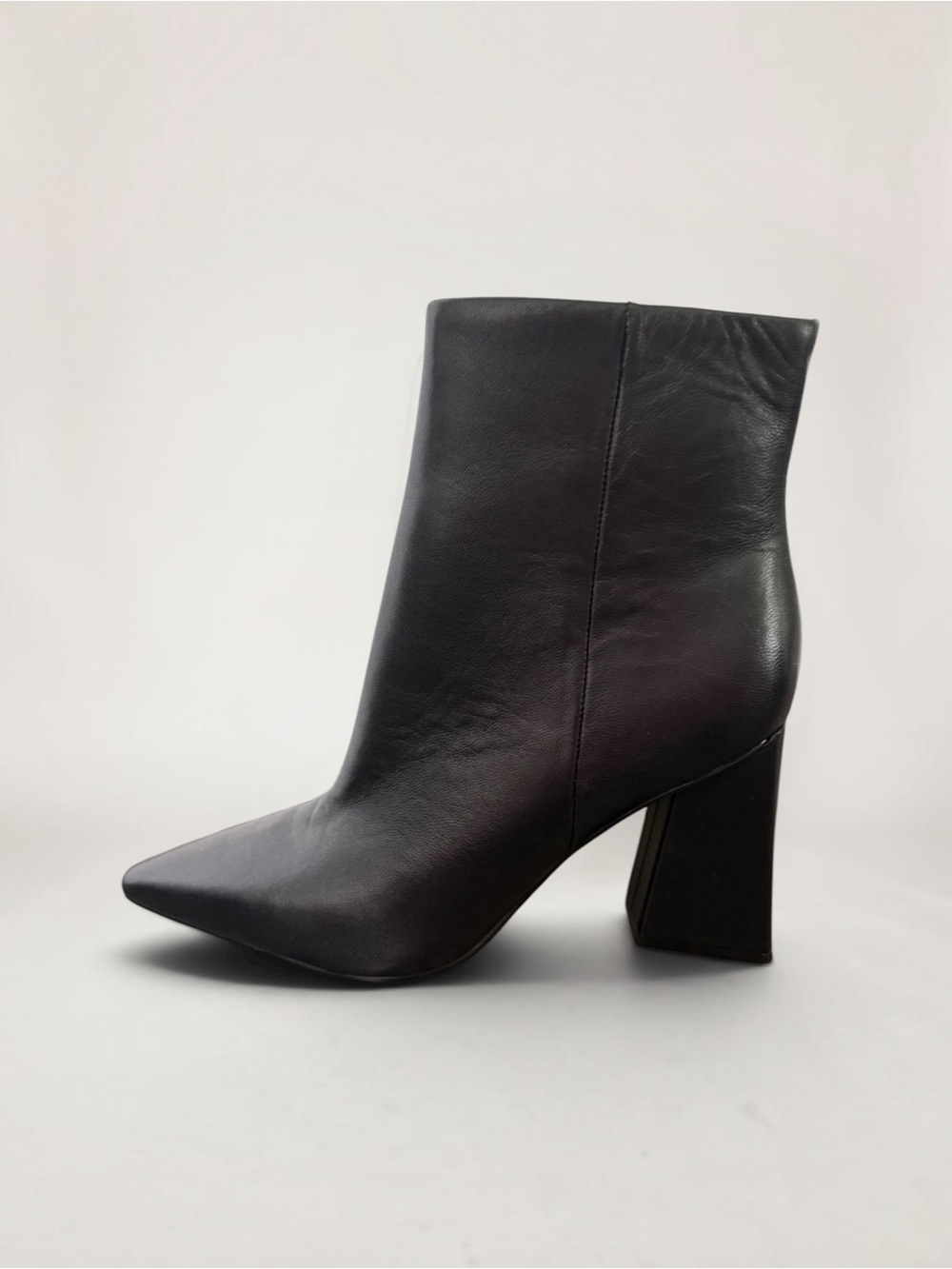 New! MARC FISHER Kulika Black Leather booties Size 8.5
